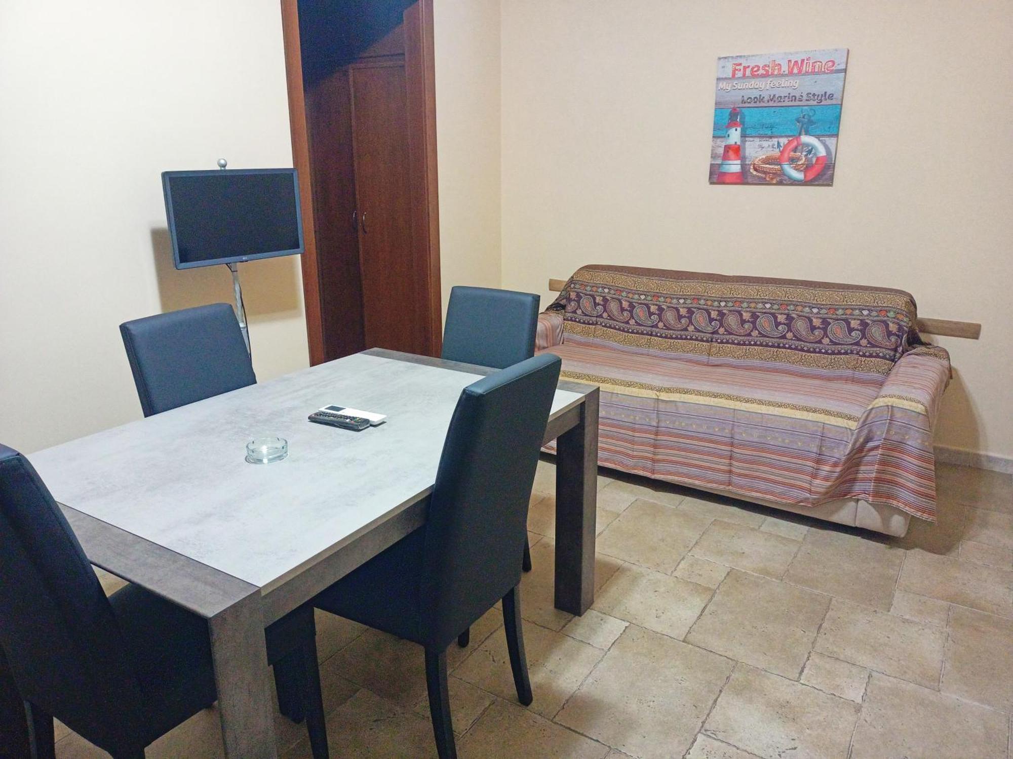 B&B Di Angela Scotellaro Palmariggi Экстерьер фото